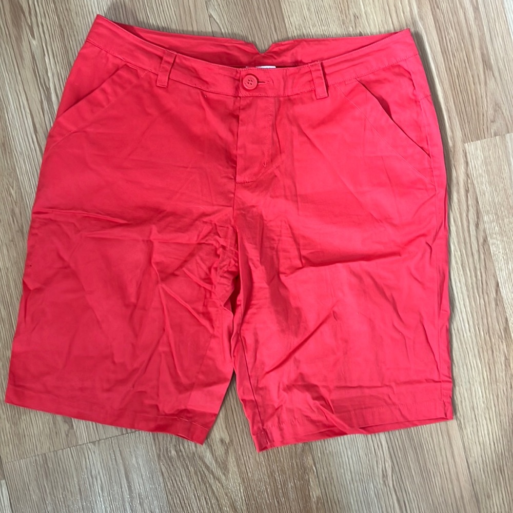 Columbia Size 10 Bermuda style shirts new without tags